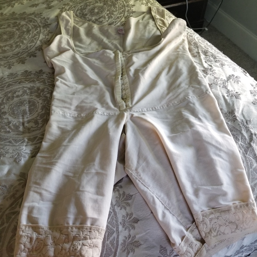 Bella Butt Enhancing  Compression Garment Faja